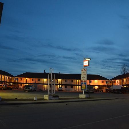 Blue Bell Inn Fort Nelson Luaran gambar